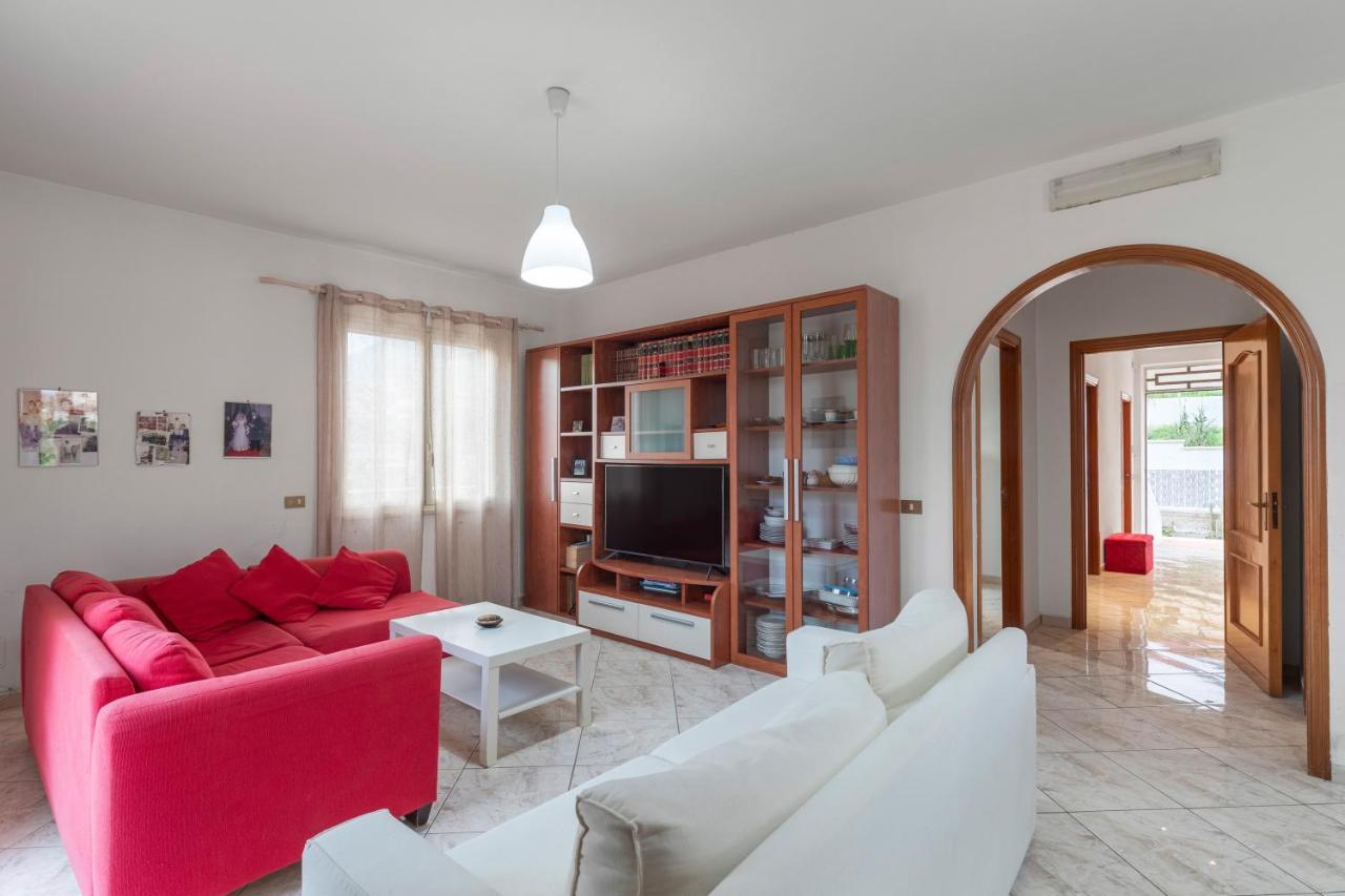 Villa In Marlory *