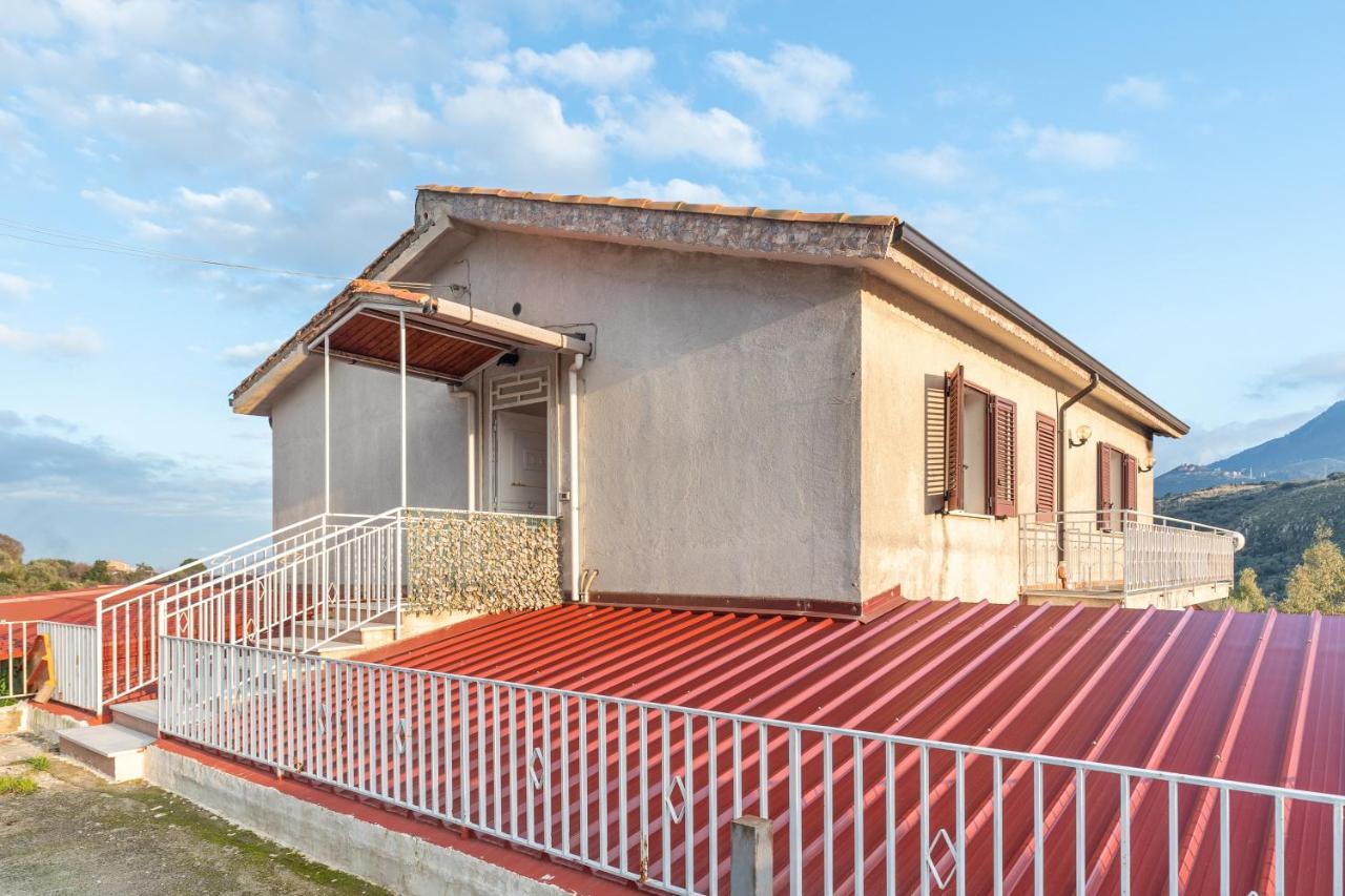 Villa In Marlory